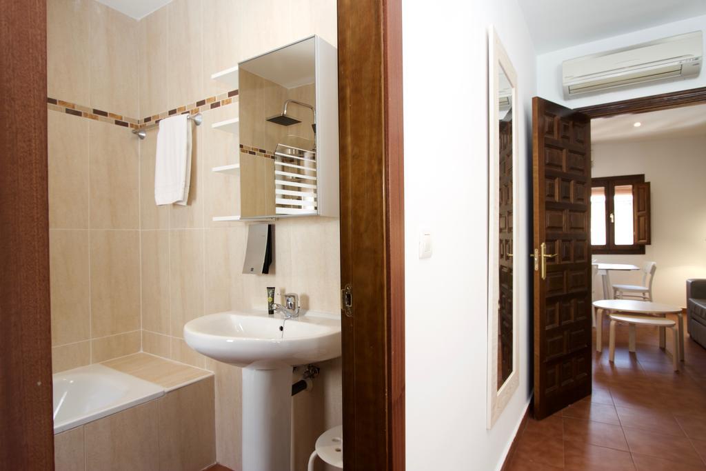 Apartamento Inside La Corrala Grenada Zewnętrze zdjęcie